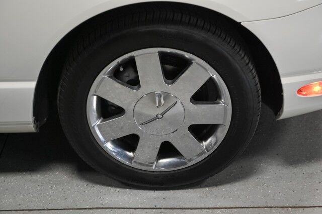 2002 Ford Thunderbird Hardtop Premium 2dr Convertible Chicago IL