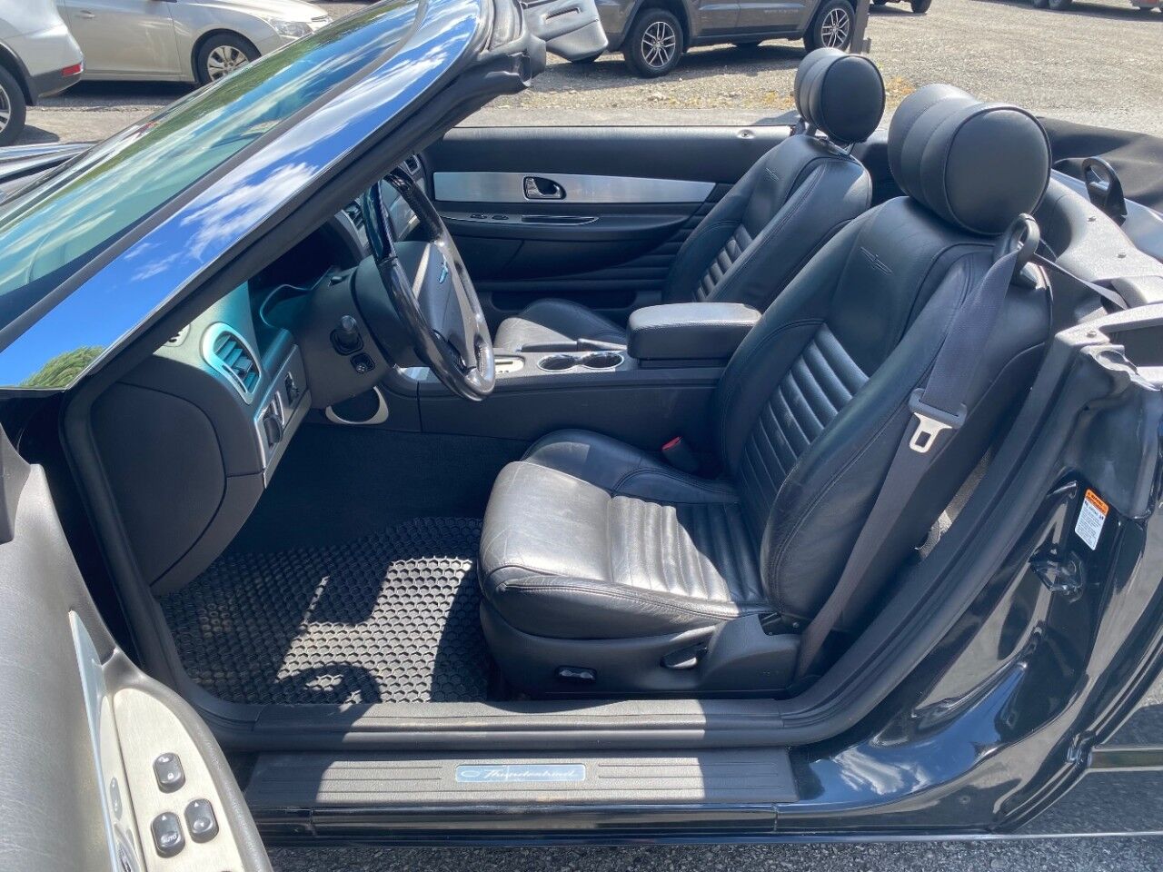 2002 Ford Thunderbird w/Hardtop Premium Charlton MA
