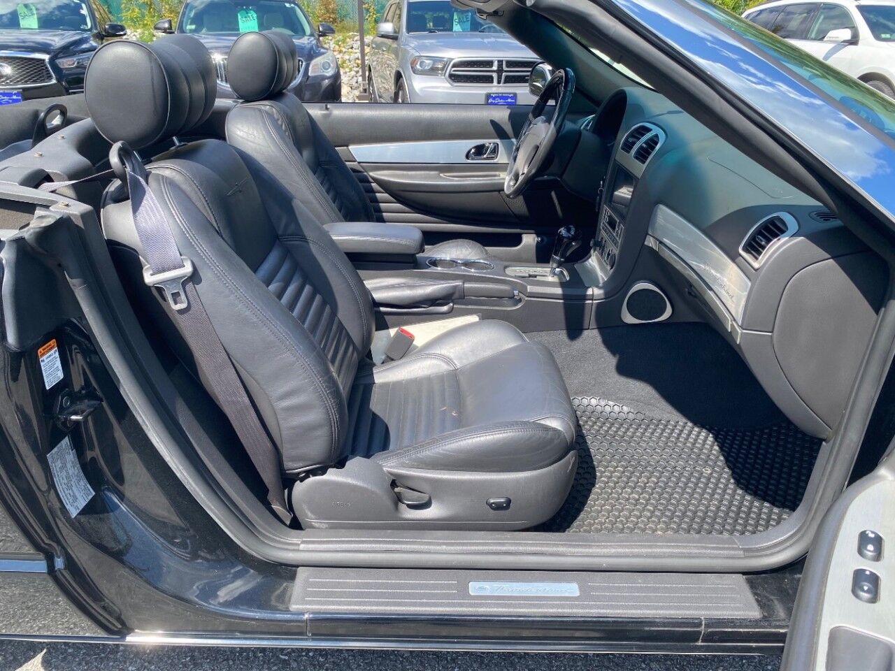 2002 Ford Thunderbird w/Hardtop Premium Charlton MA