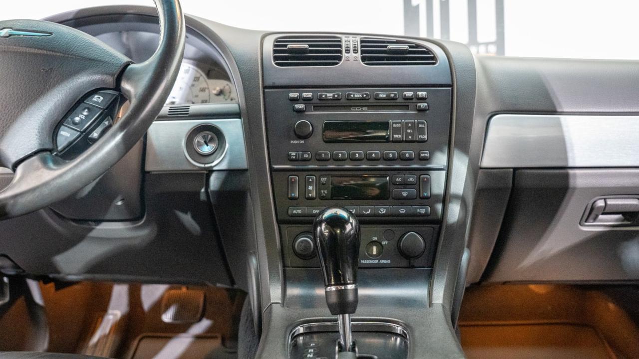 2002 Ford Thunderbird w/Hardtop Premium Franklin TN