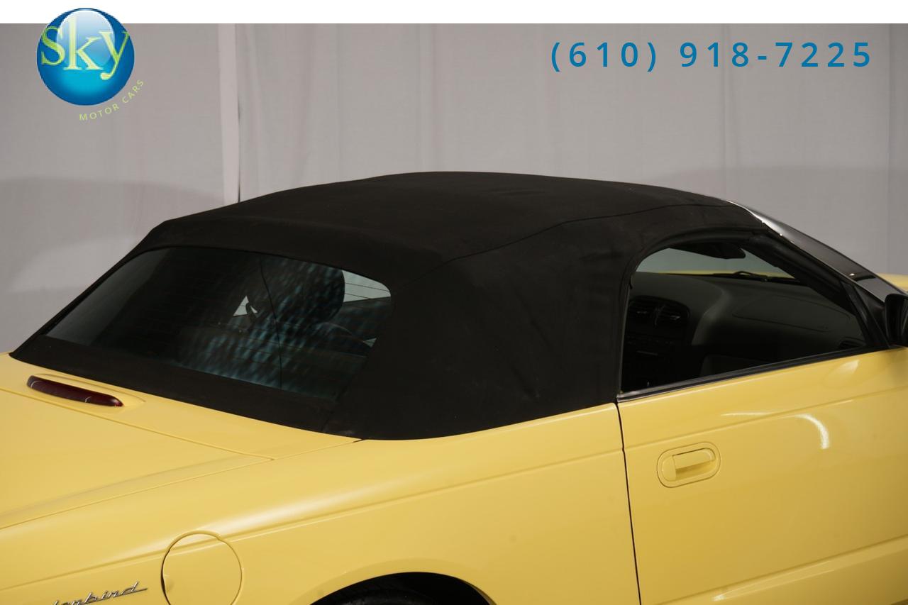 2002 Ford Thunderbird w/Hardtop Premium West Chester PA