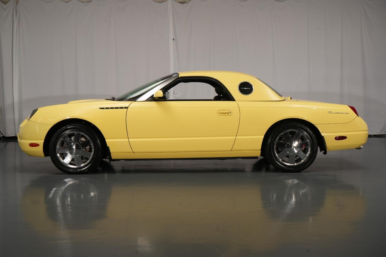 2002 Ford Thunderbird w/Hardtop Premium