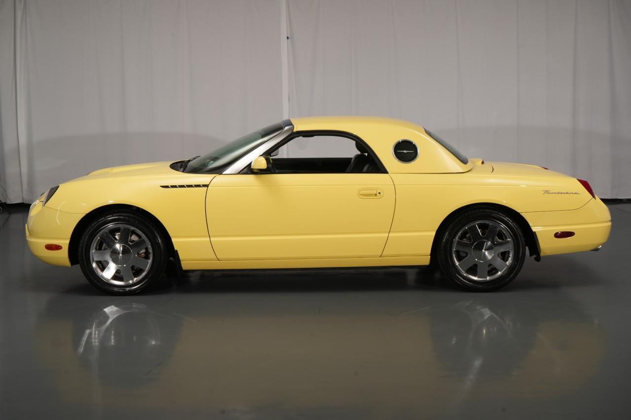 2002 Ford Thunderbird w/Hardtop Premium
