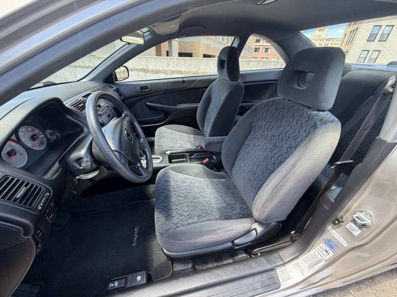 2002 Honda Civic LX 2dr Coupe Eldridge IA