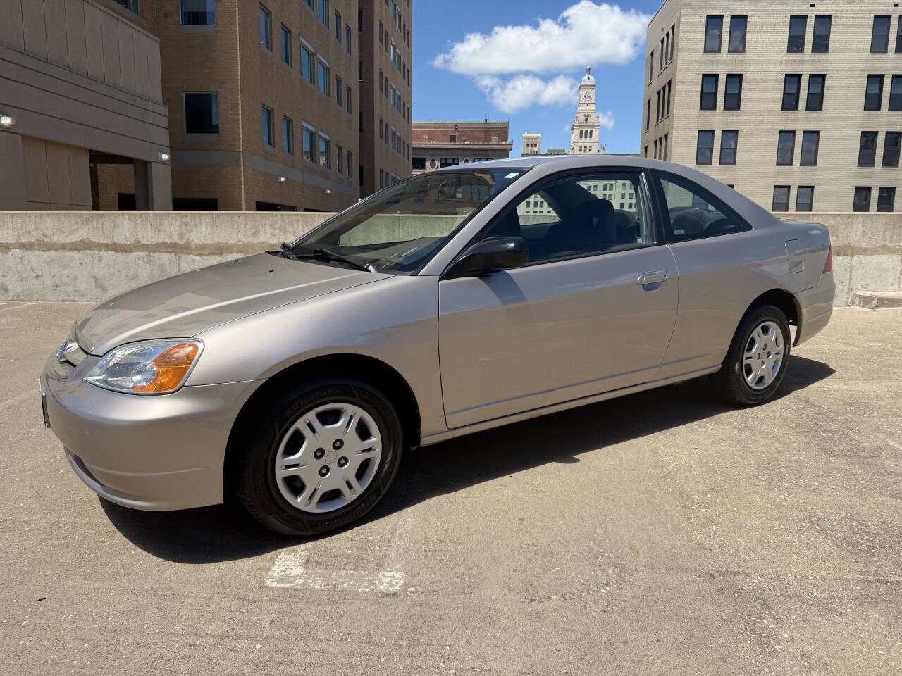 2002 Honda Civic LX 2dr Coupe Eldridge IA