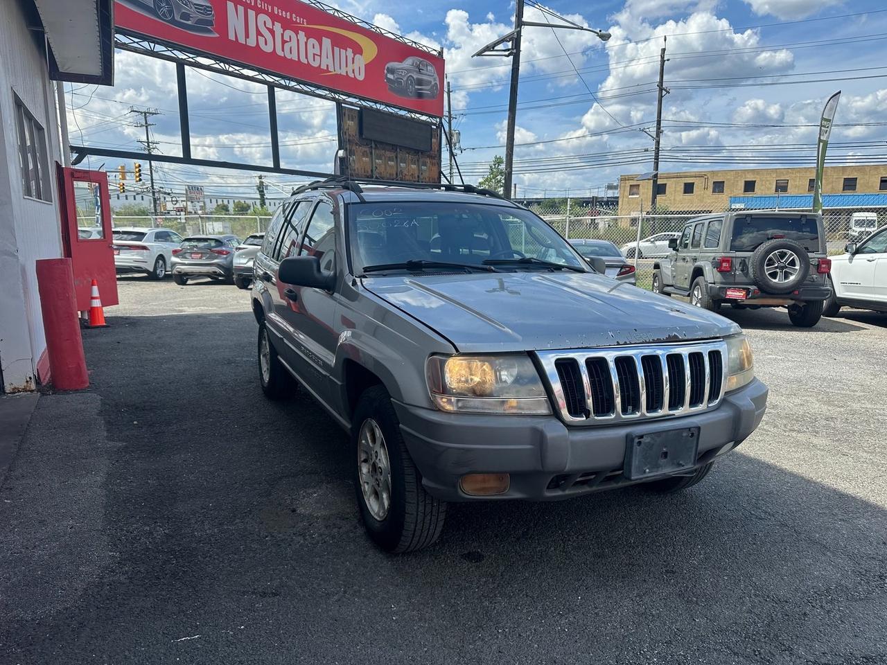 2002 Jeep Grand Cherokee Sport