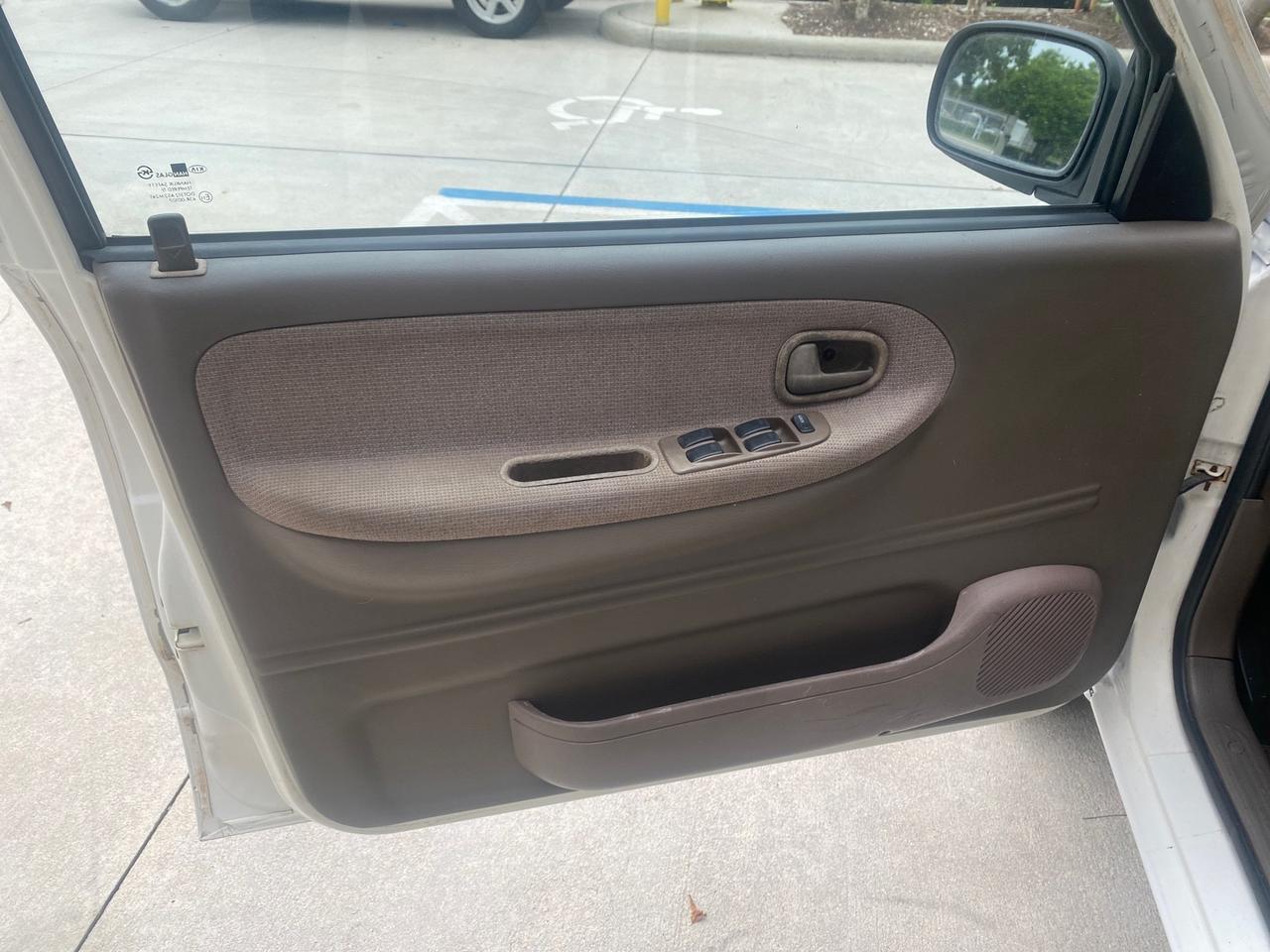 2002 Kia Sportage SUV LOW MILES 37,679 Pompano Beach FL