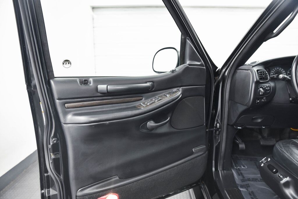 2002 Lincoln Blackwood Base AKRON OH