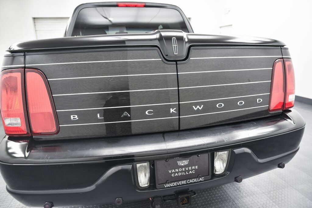 2002 Lincoln Blackwood Base AKRON OH