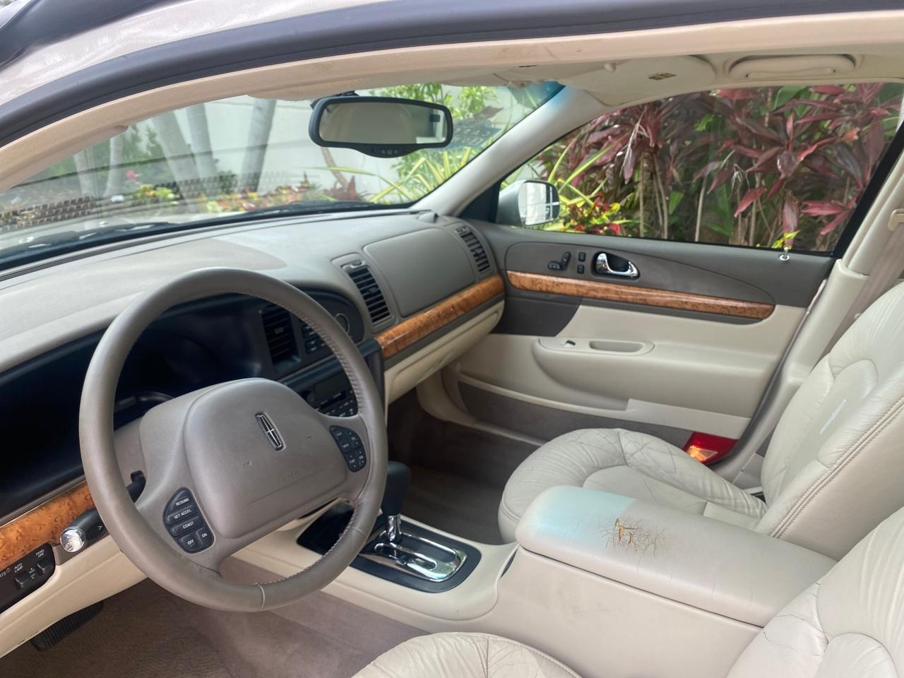 2002 Lincoln Continental LOW MILES 60,071 1 OWNER FLORIDA Pompano Beach FL