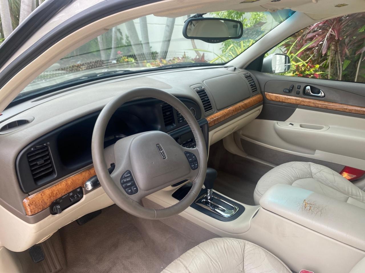 2002 Lincoln Continental LOW MILES 60,071 1 OWNER FLORIDA Pompano Beach FL