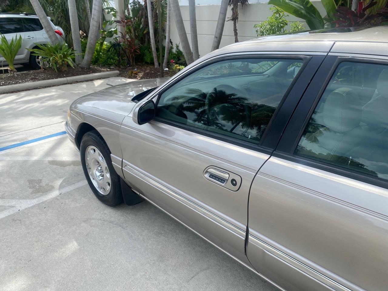 2002 Lincoln Continental LOW MILES 60,071 1 OWNER FLORIDA Pompano Beach FL