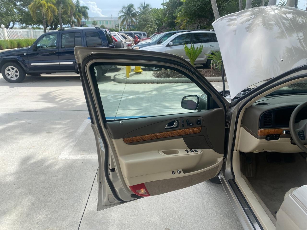 2002 Lincoln Continental LOW MILES 60,071 1 OWNER FLORIDA Pompano Beach FL