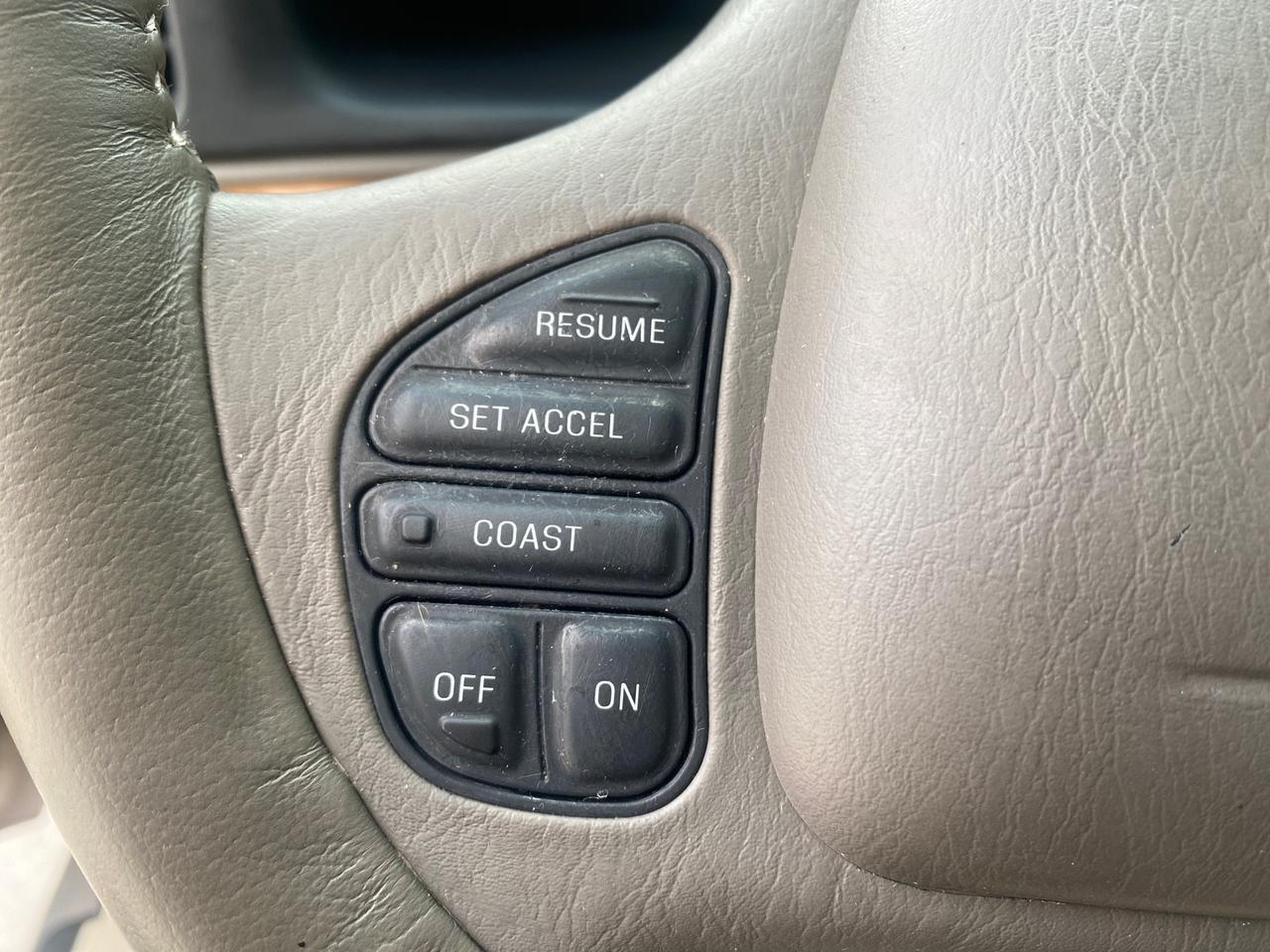 2002 Lincoln Continental LOW MILES 60,071 1 OWNER FLORIDA Pompano Beach FL