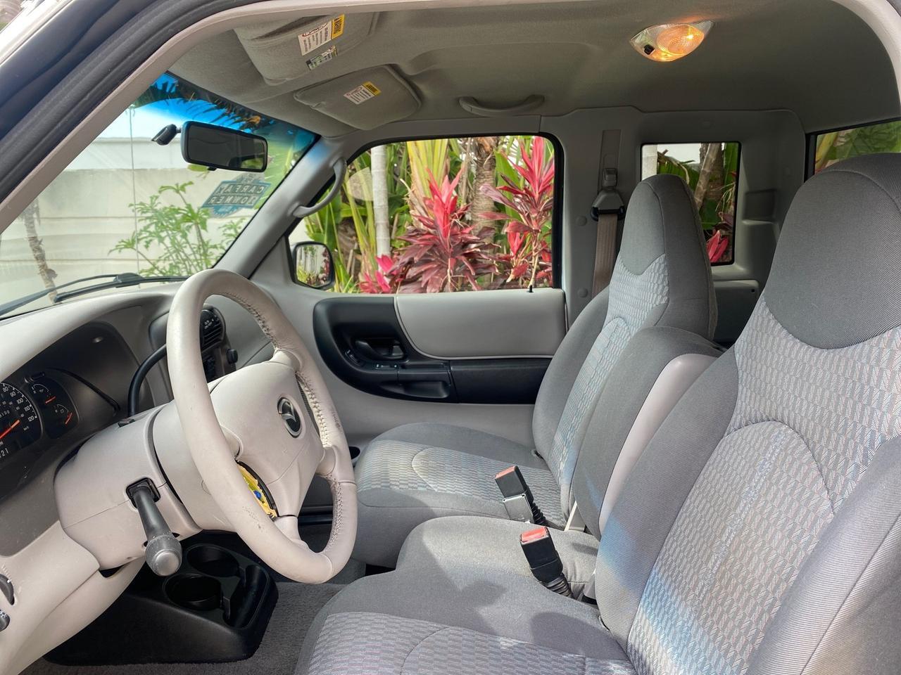 2002 Mazda B-Series 3000 4WD Truck SE 1 OWNER Pompano Beach FL