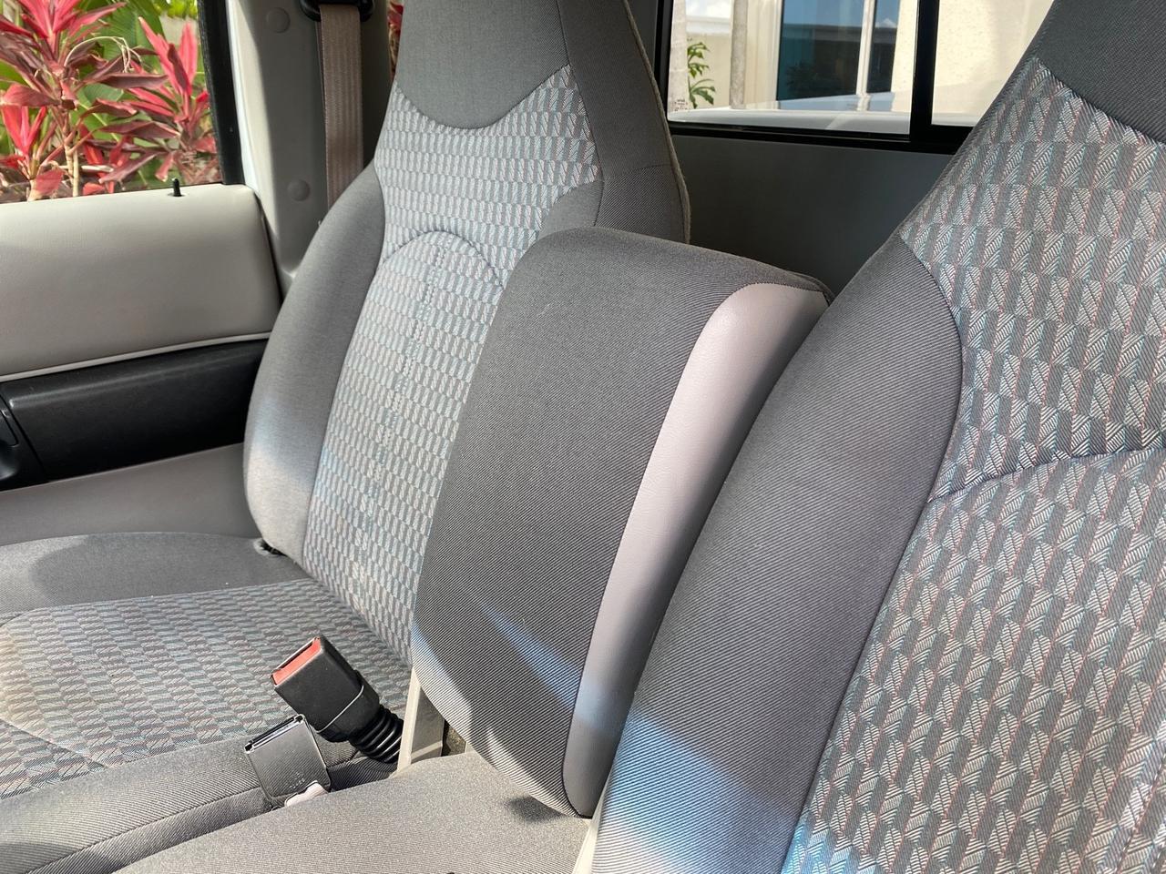 2002 Mazda B-Series 3000 4WD Truck SE 1 OWNER Pompano Beach FL