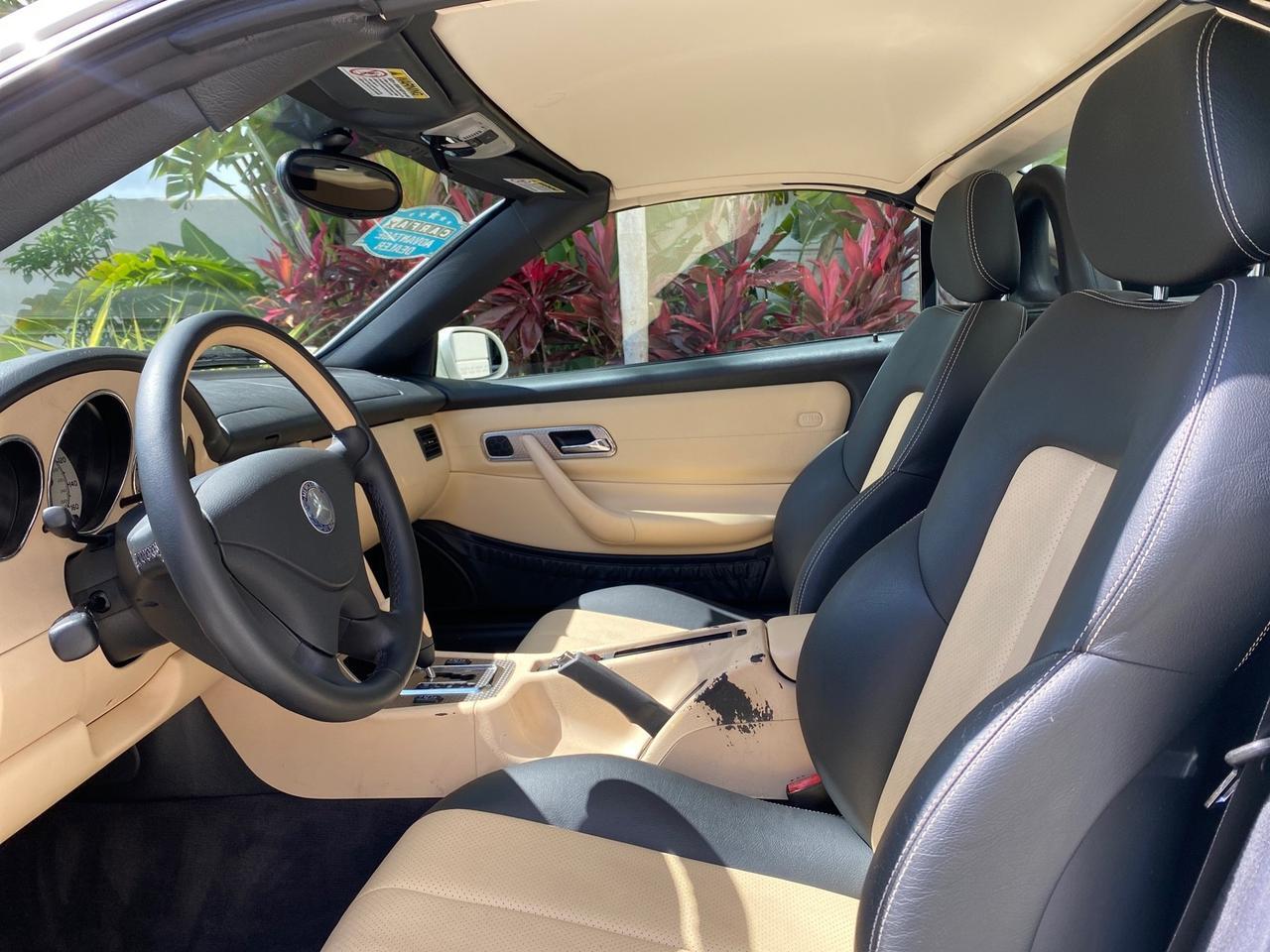 2002 Mercedes-Benz SLK-Class 2.3L SLK CONV LOW MILES 48,941 Pompano Beach FL
