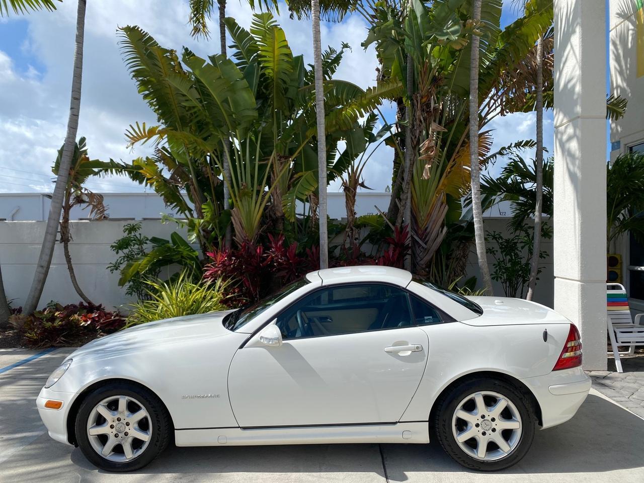 2002 Mercedes-Benz SLK-Class 2.3L SLK CONV LOW MILES 48,941 Pompano Beach FL