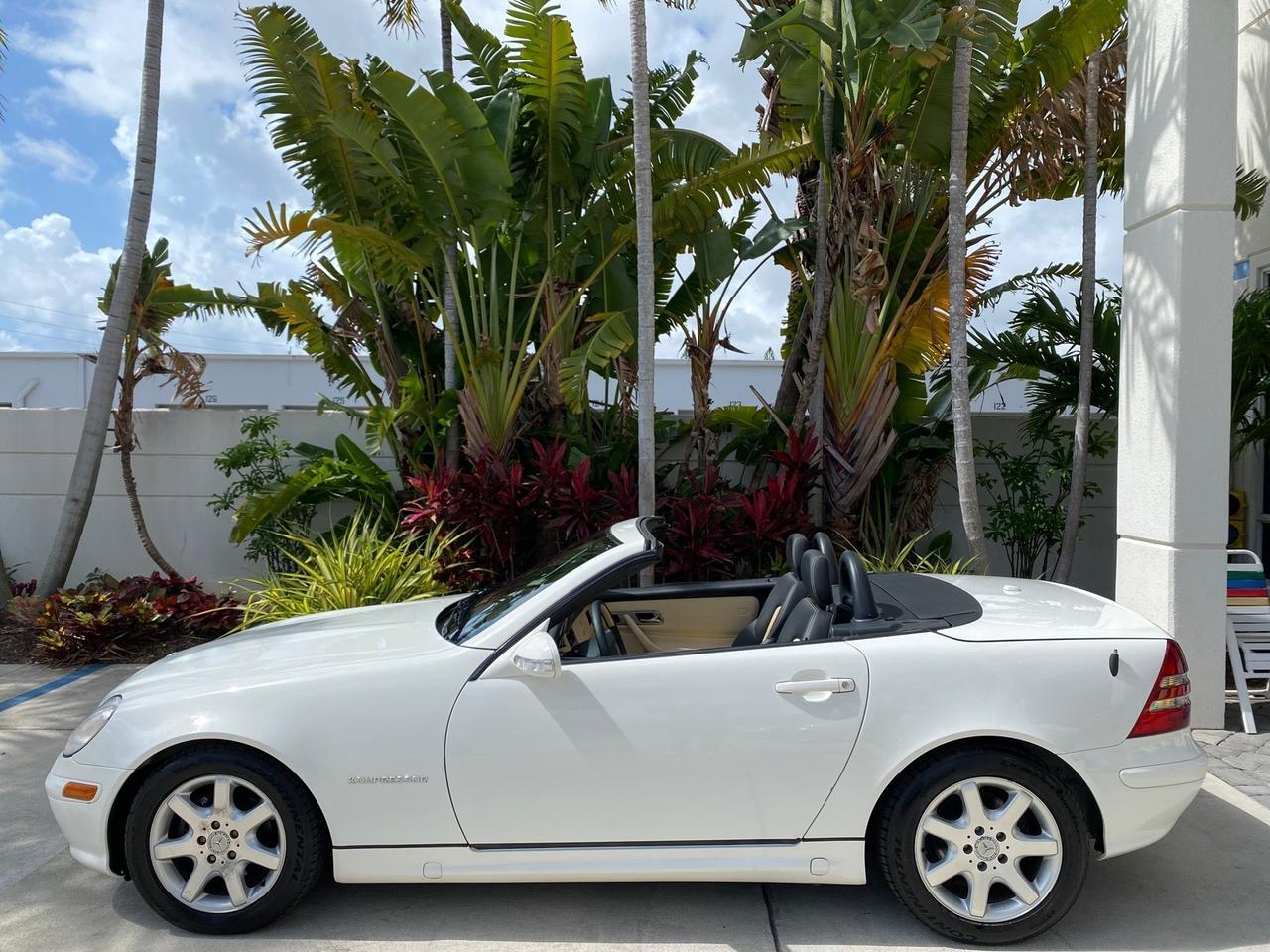 2002 Mercedes-Benz SLK-Class 2.3L SLK CONV LOW MILES 48,941 Pompano Beach FL