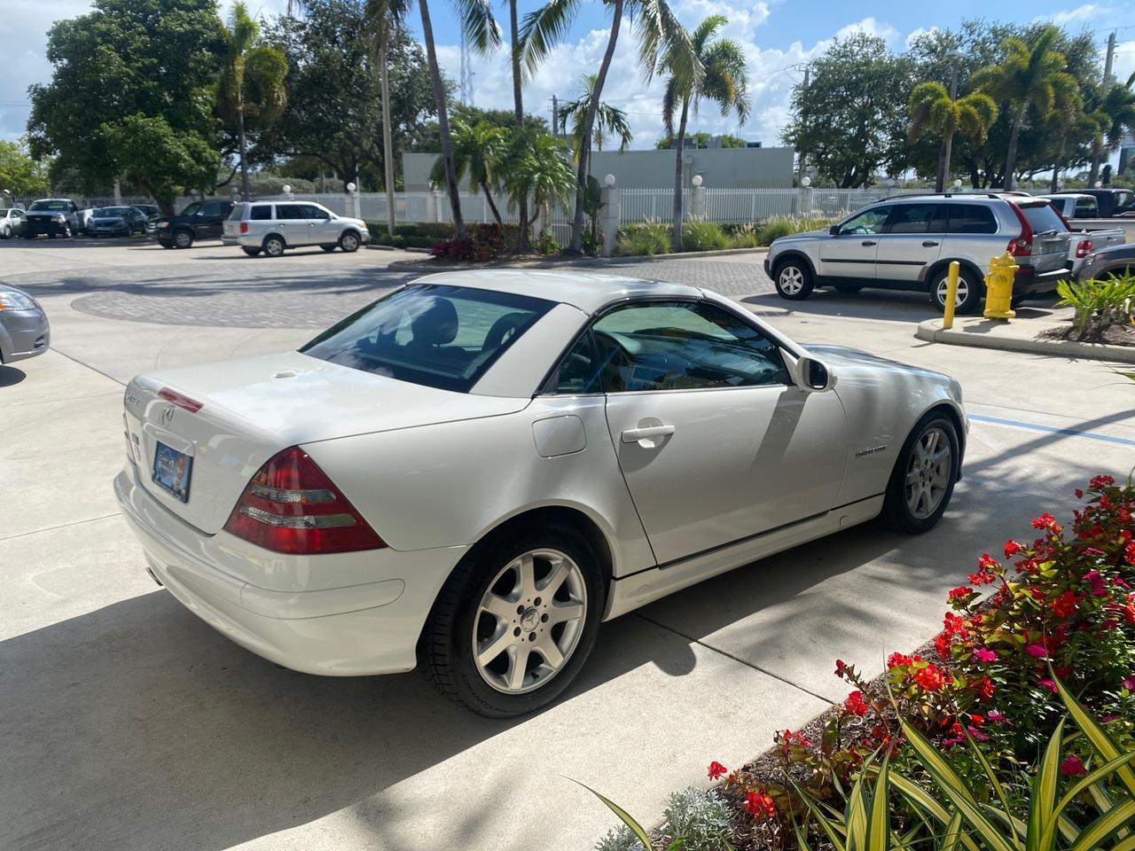 2002 Mercedes-Benz SLK-Class 2.3L SLK CONV LOW MILES 48,941 Pompano Beach FL