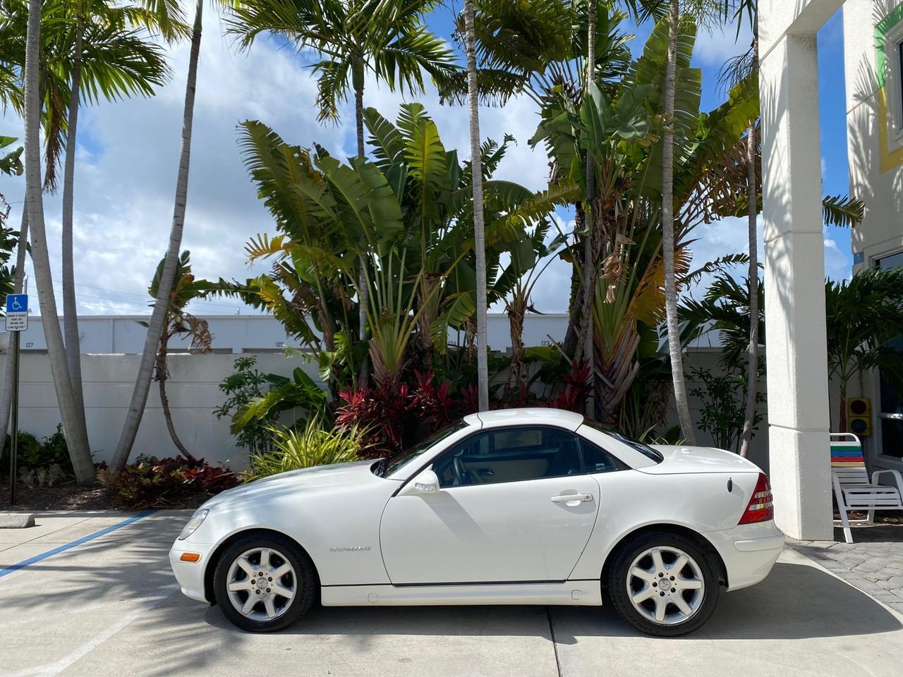 2002 Mercedes-Benz SLK-Class 2.3L SLK CONV LOW MILES 48,941 Pompano Beach FL