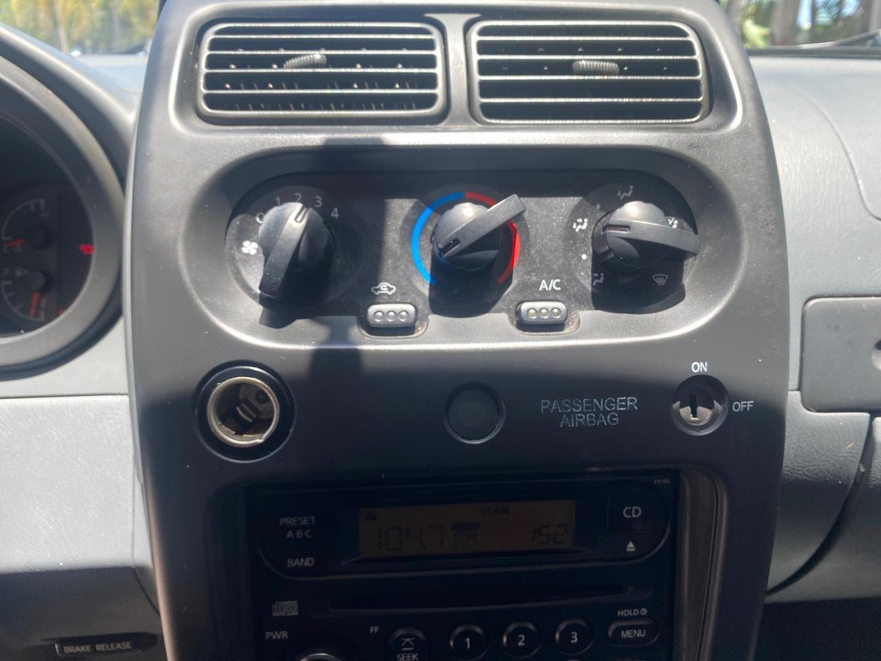 2002 Nissan Frontier 2WD XE XCAB 5 SPD AC 4 CYL Pompano Beach FL