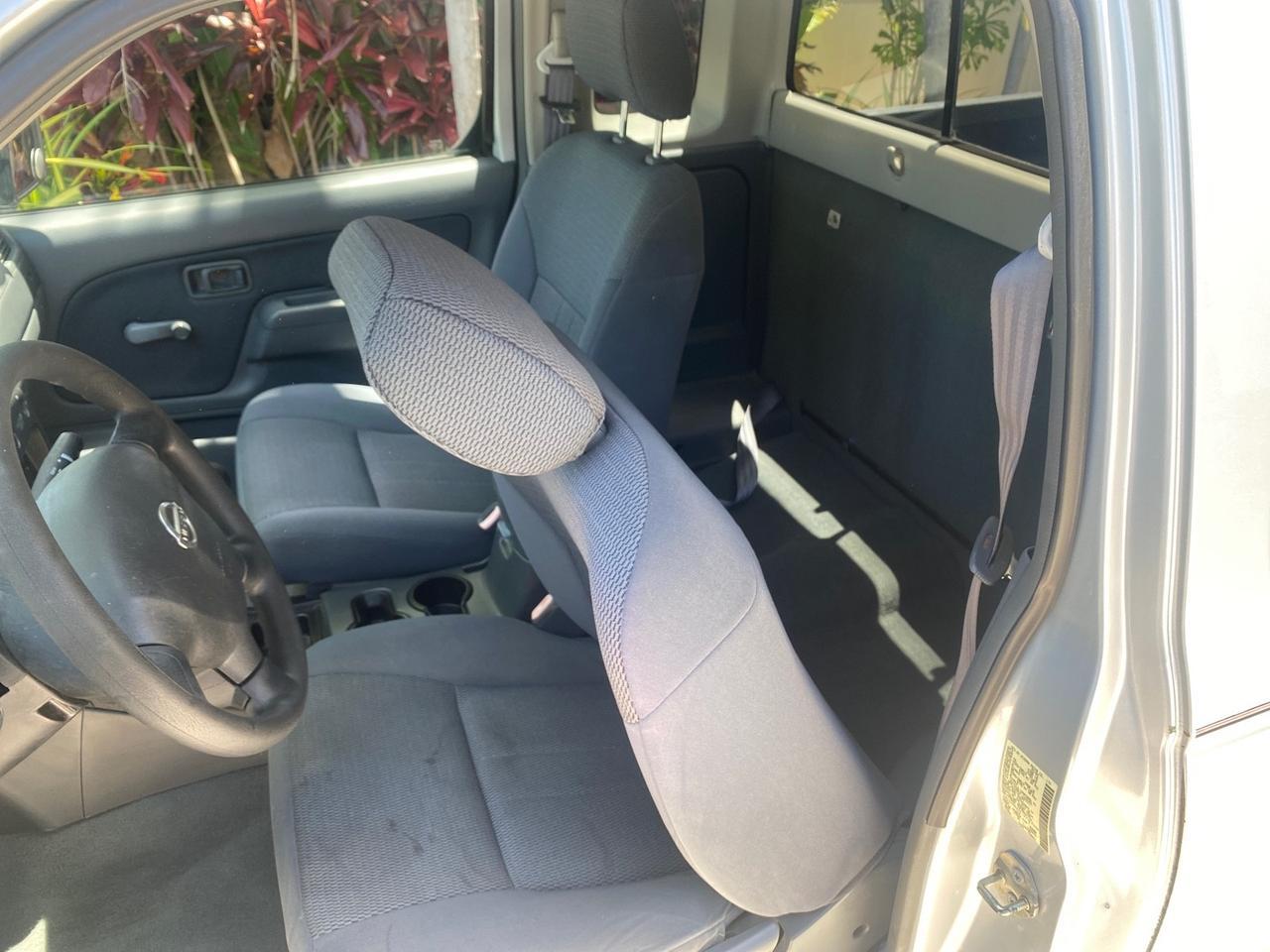 2002 Nissan Frontier 2WD XE XCAB 5 SPD AC 4 CYL Pompano Beach FL