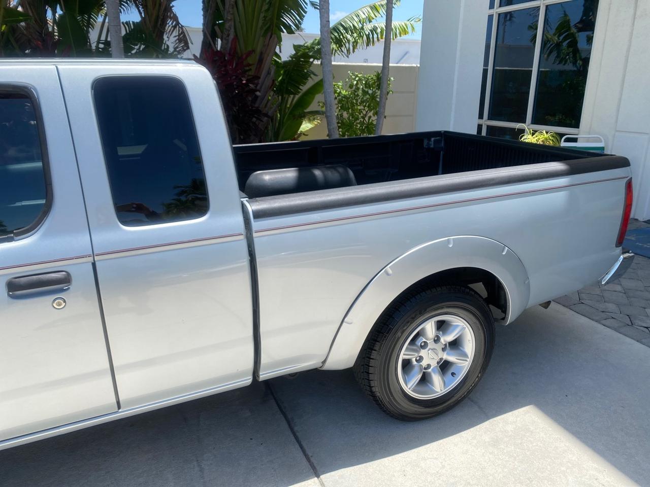 2002 Nissan Frontier 2WD XE XCAB 5 SPD AC 4 CYL Pompano Beach FL