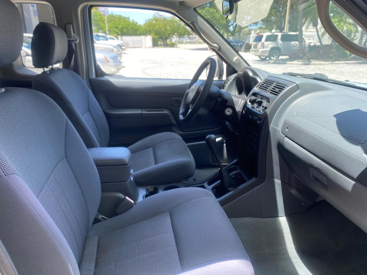2002 Nissan Frontier 2WD XE XCAB 5 SPD AC 4 CYL Pompano Beach FL