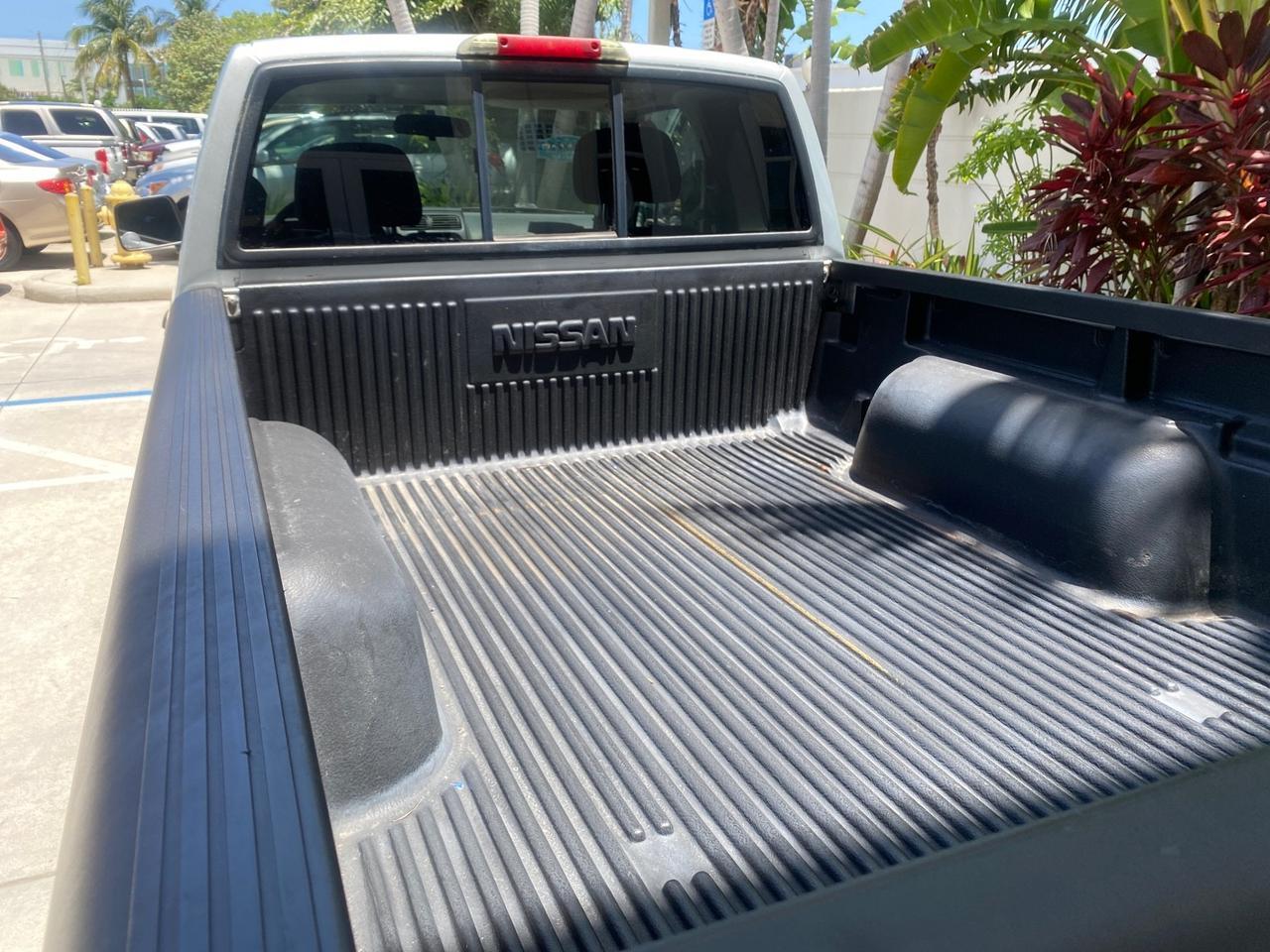 2002 Nissan Frontier 2WD XE XCAB 5 SPD AC 4 CYL Pompano Beach FL