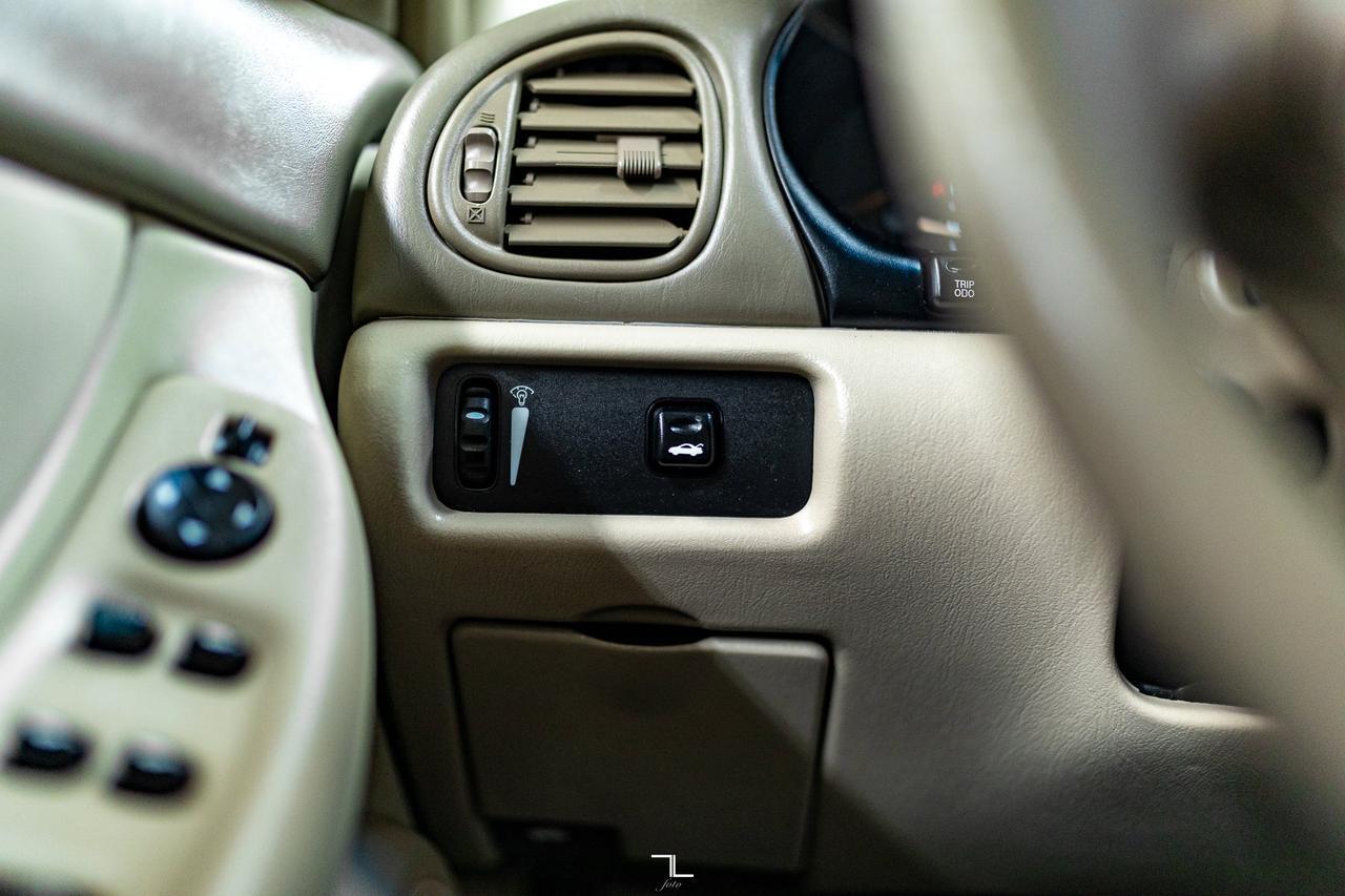 2002 Oldsmobile Intrigue GX PSeat Red Deer AB