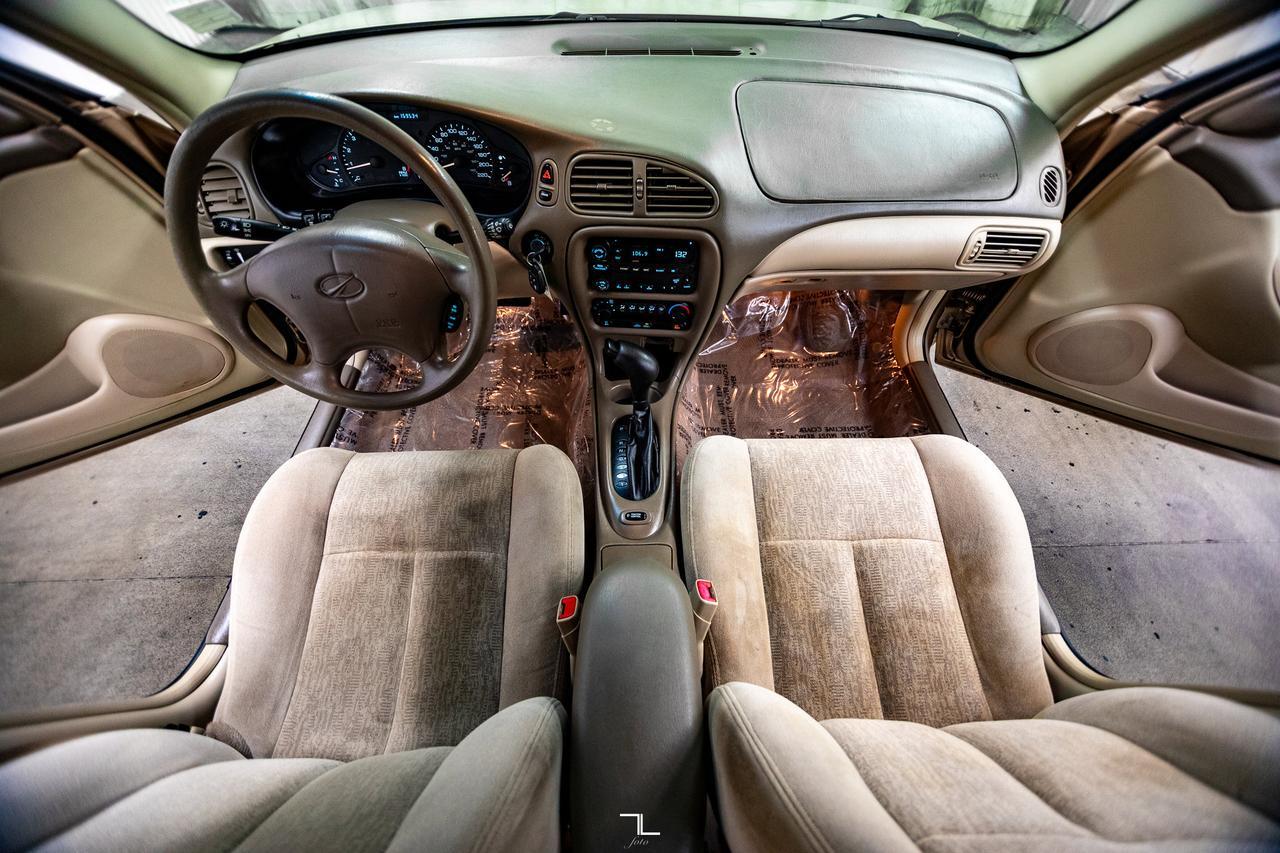 2002 Oldsmobile Intrigue GX PSeat Red Deer AB