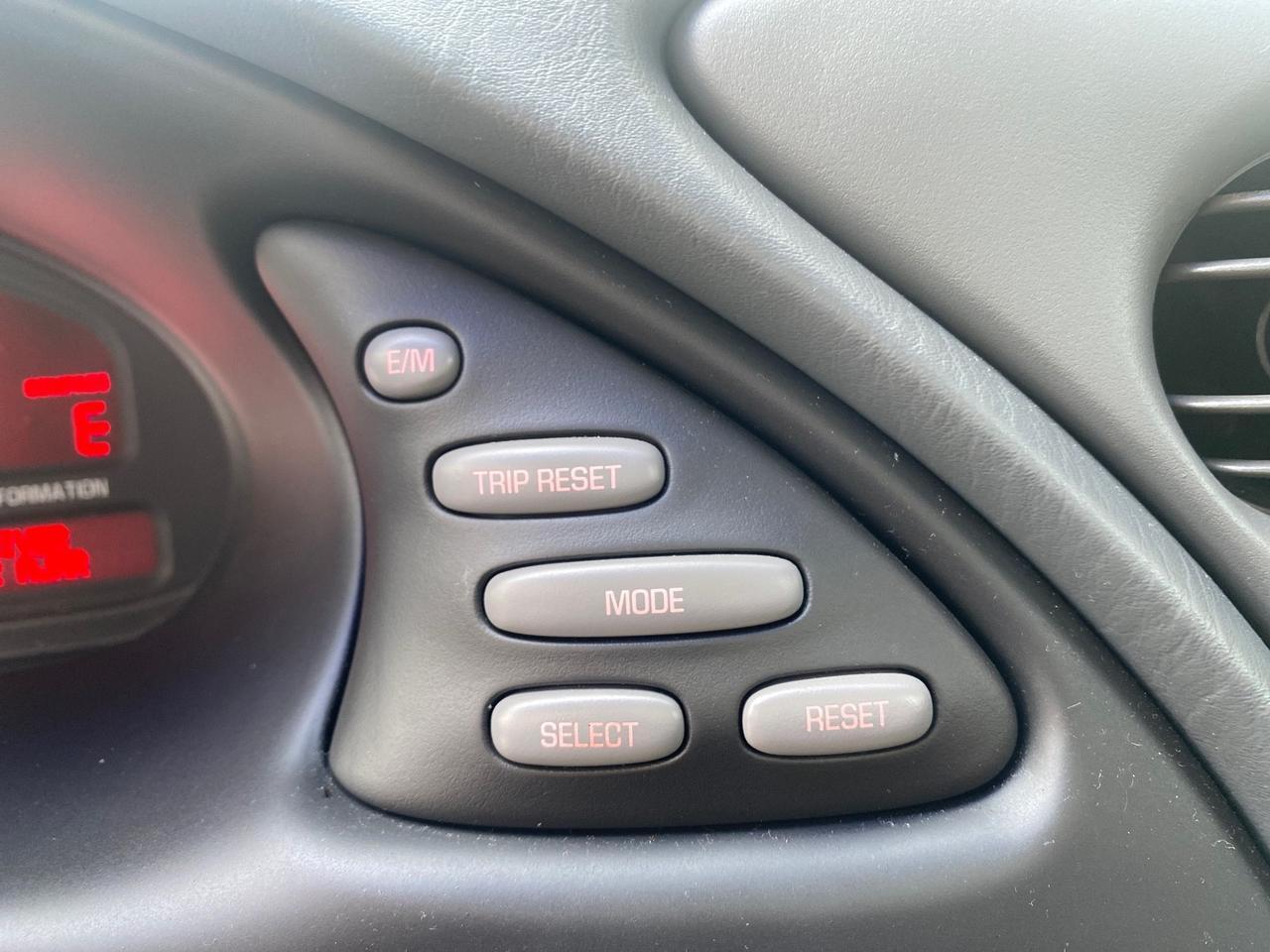 2002 Pontiac Bonneville SLE LOW MILES 82,619 Pompano Beach FL
