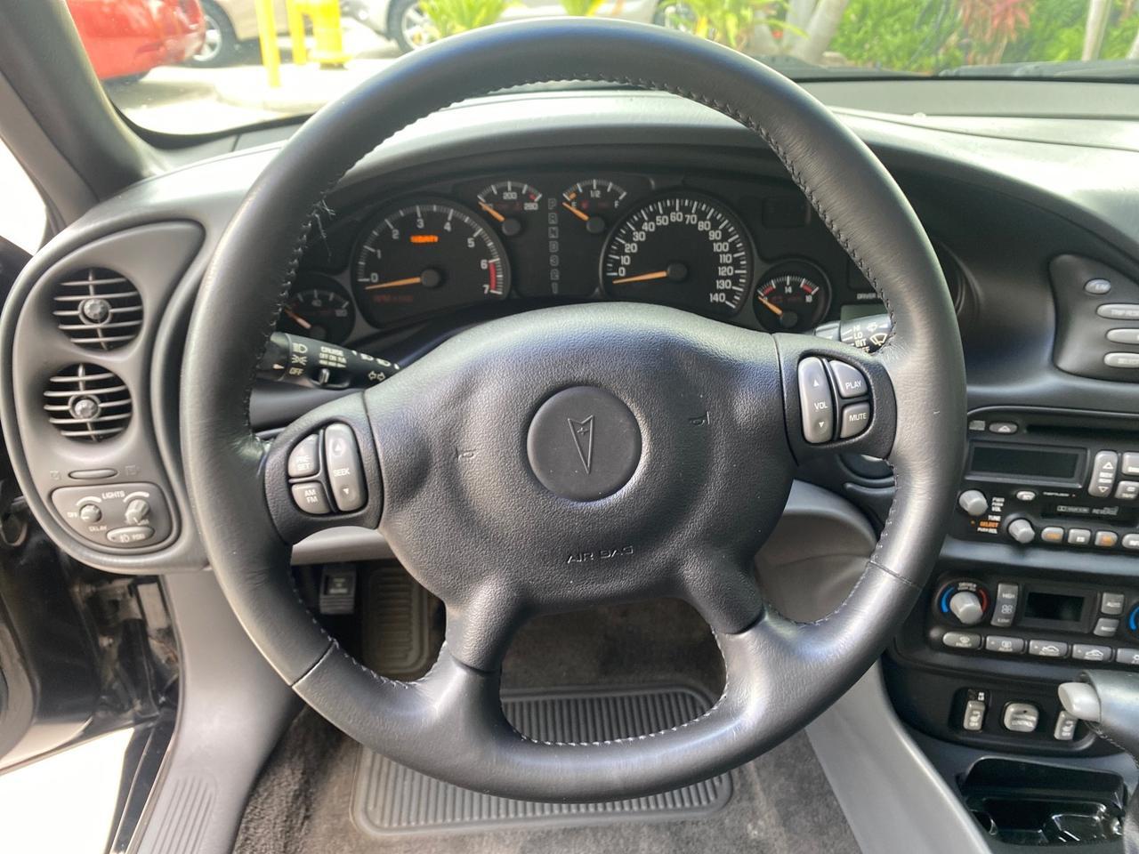 2002 Pontiac Bonneville SLE LOW MILES 82,619 Pompano Beach FL