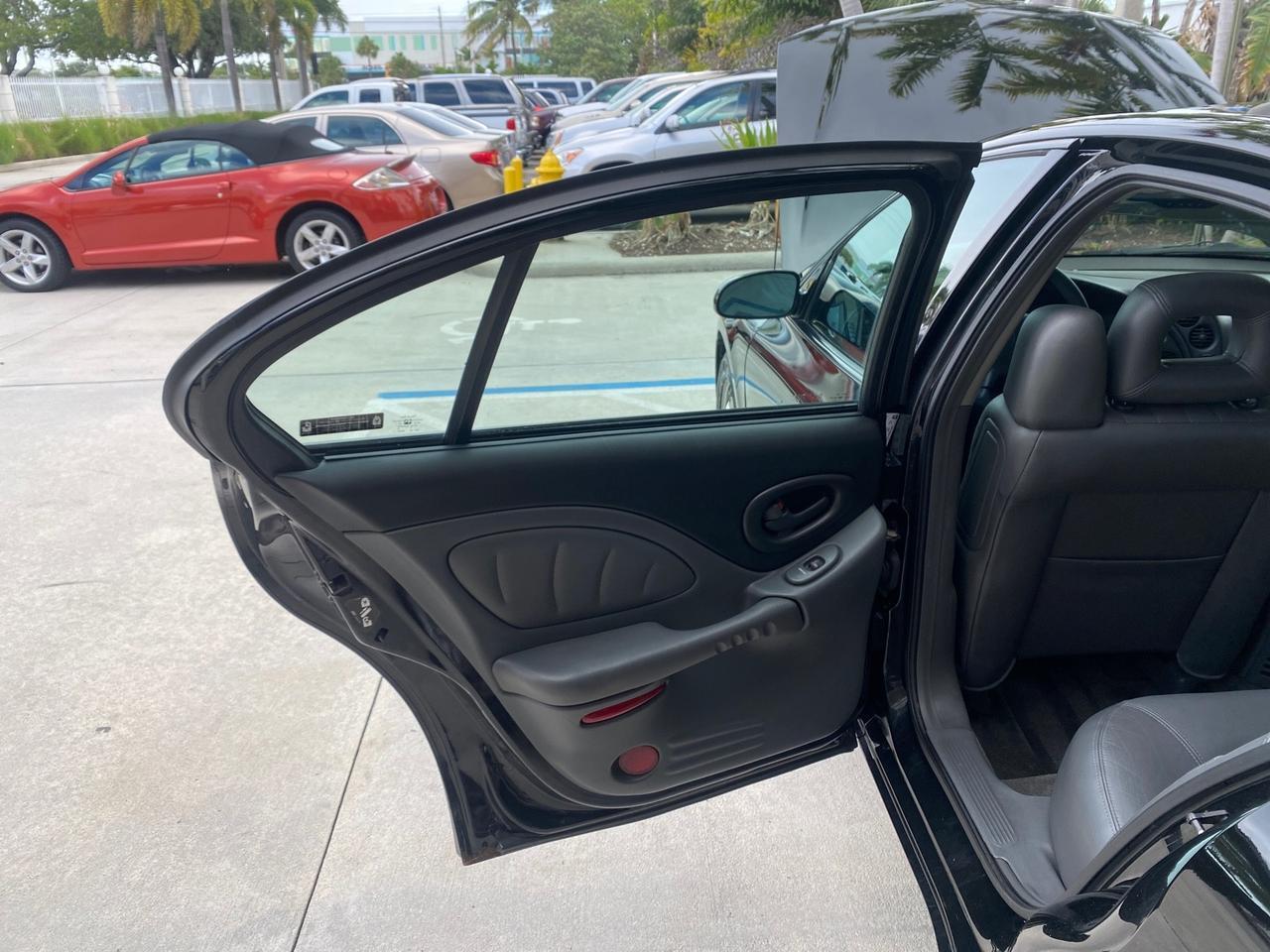 2002 Pontiac Bonneville SLE LOW MILES 82,619 Pompano Beach FL