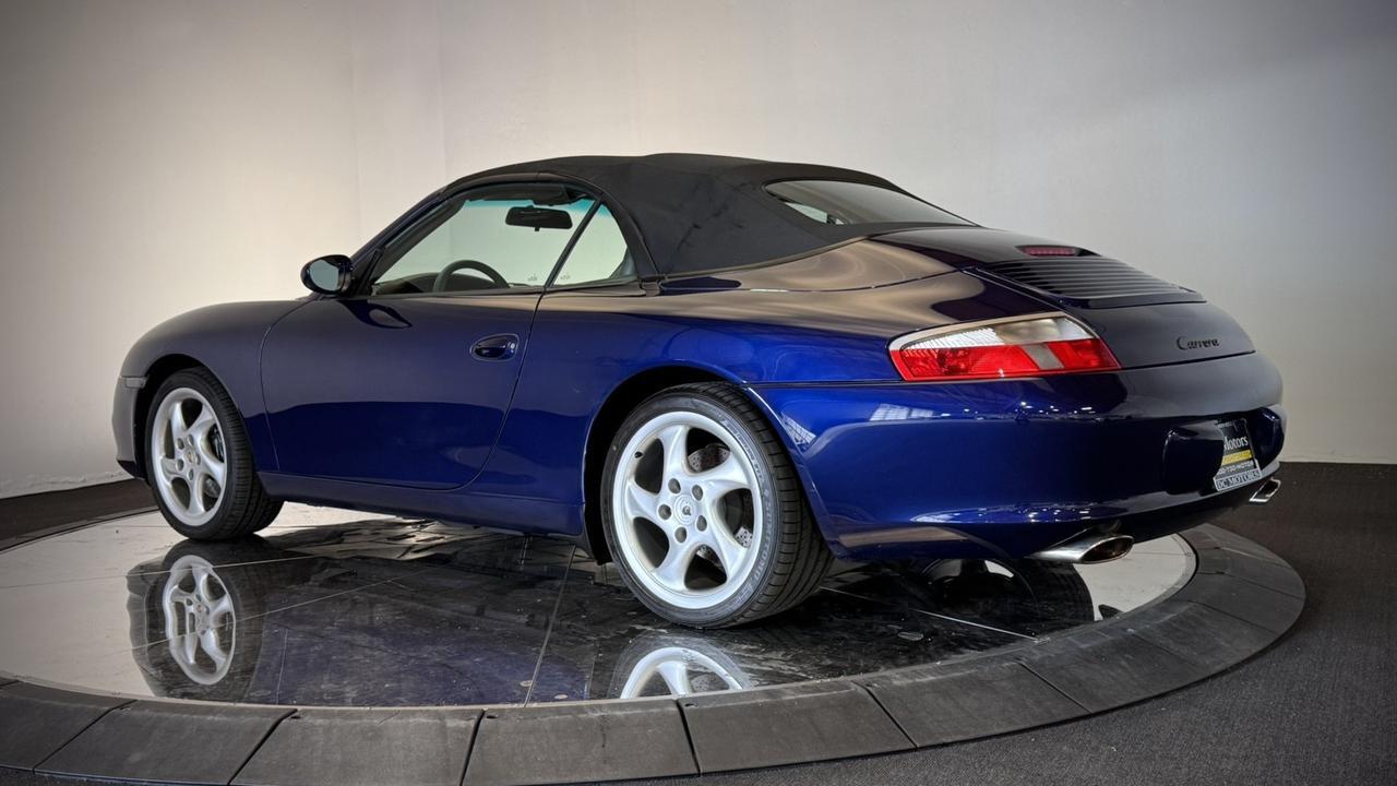 2002 Porsche 911 Carrera