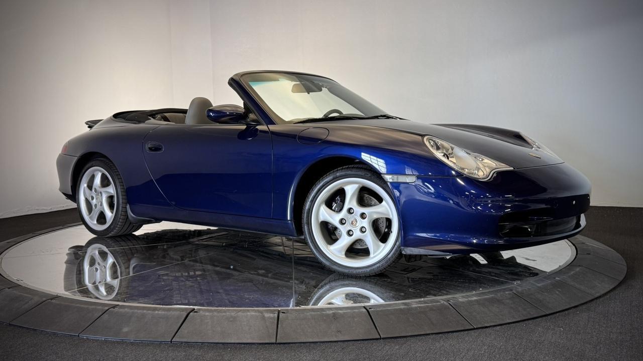 2002 Porsche 911 Carrera