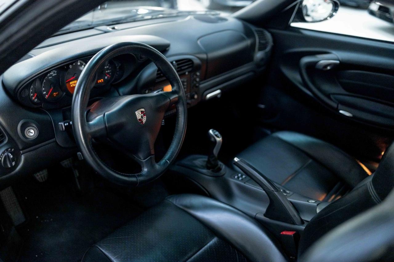 2002 Porsche 911 Carrera