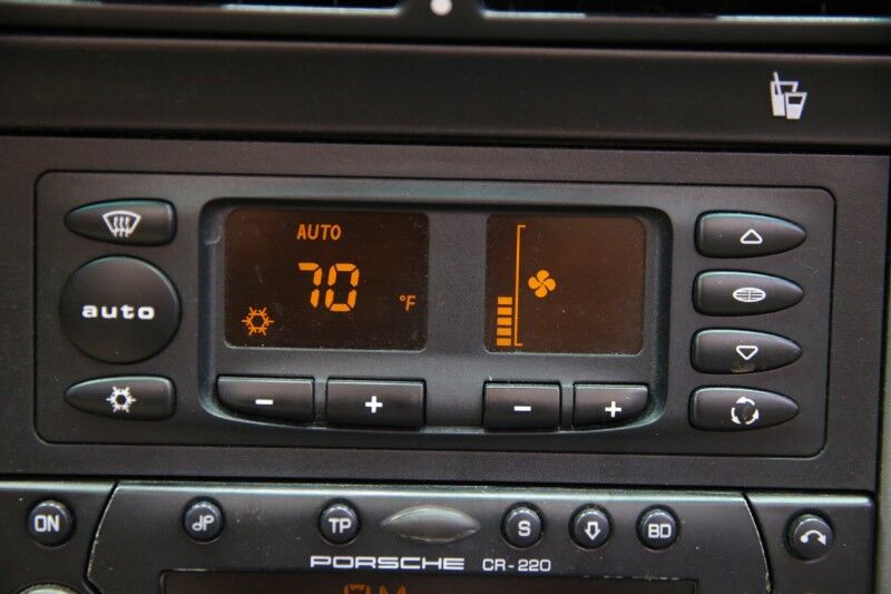 2002 Porsche 911 Carrera Plainview NY