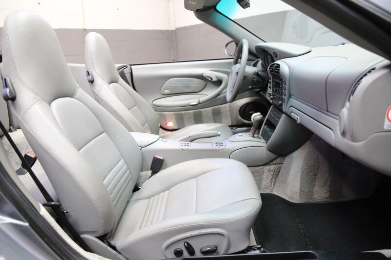 2002 Porsche 911 Carrera Plainview NY