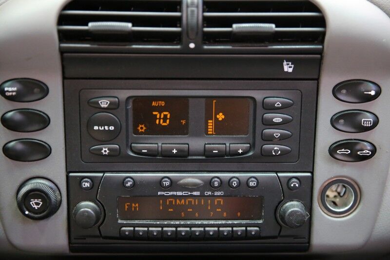 2002 Porsche 911 Carrera Plainview NY