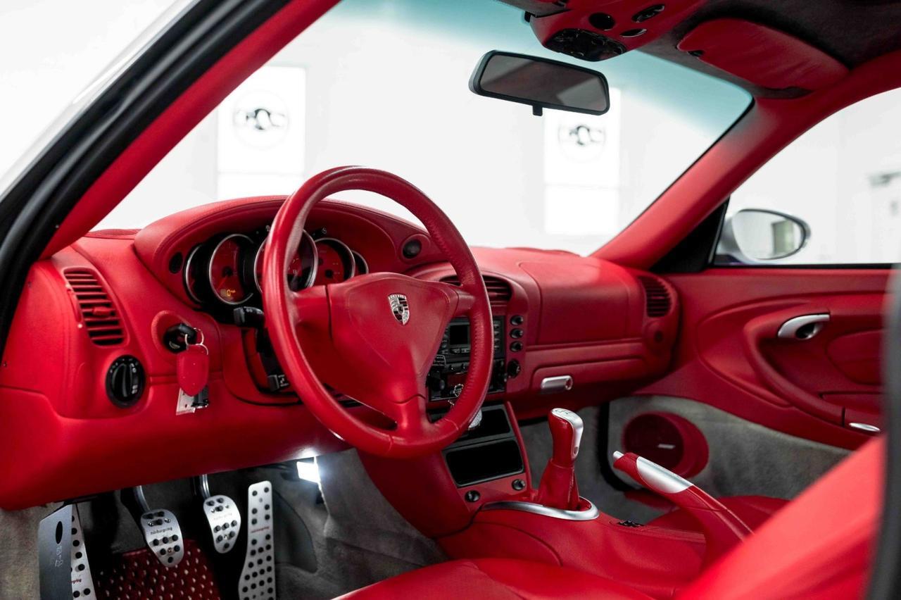 2002 Porsche 911 Carrera 4S