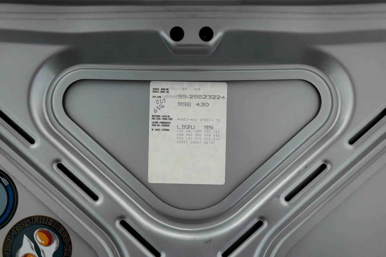 2002 Porsche 911 Carrera 4S