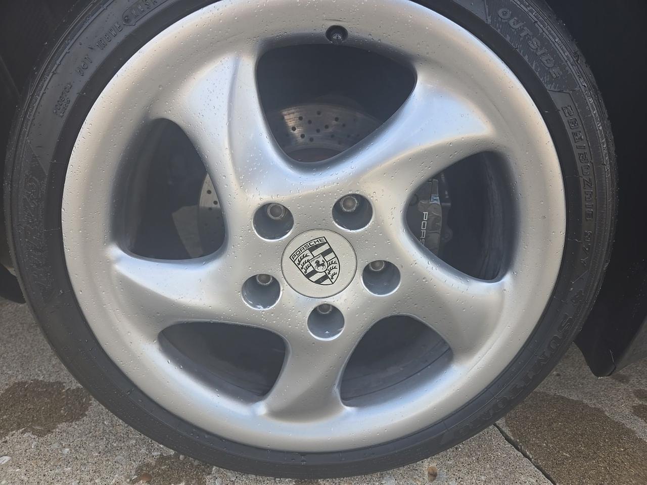 2002 Porsche 911 Carrera