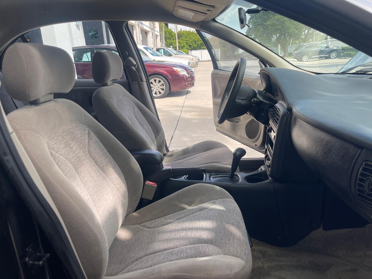 2002 Saturn SL2 LOW MILES 51,437 1 OWNER FLORIDA Pompano Beach FL