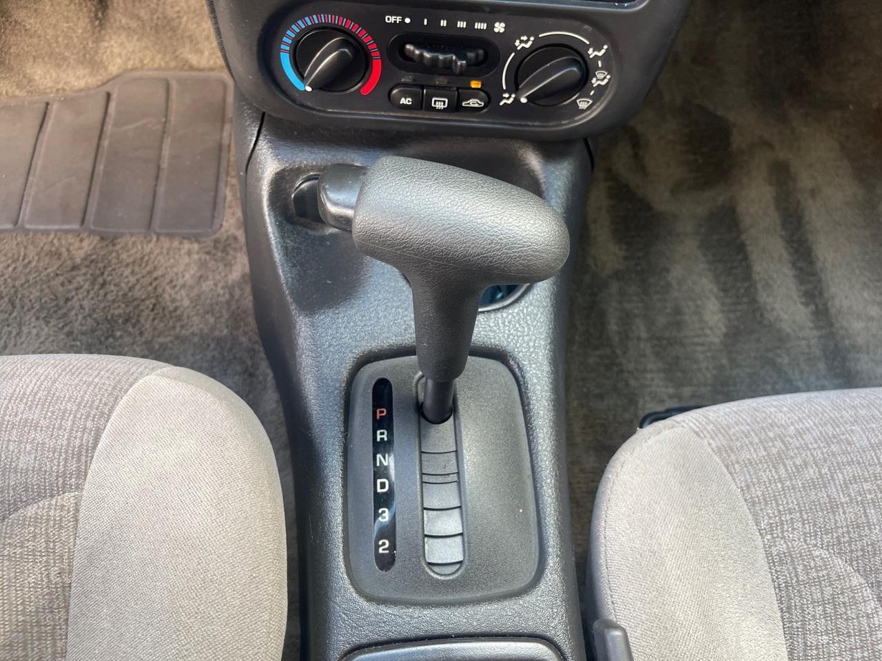2002 Saturn SL2 LOW MILES 51,437 1 OWNER FLORIDA Pompano Beach FL