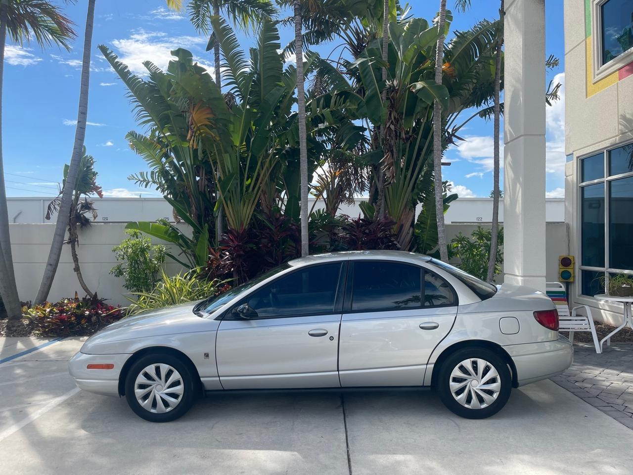 2002 Saturn SL2 LOW MILES 51,437 1 OWNER FLORIDA Pompano Beach FL