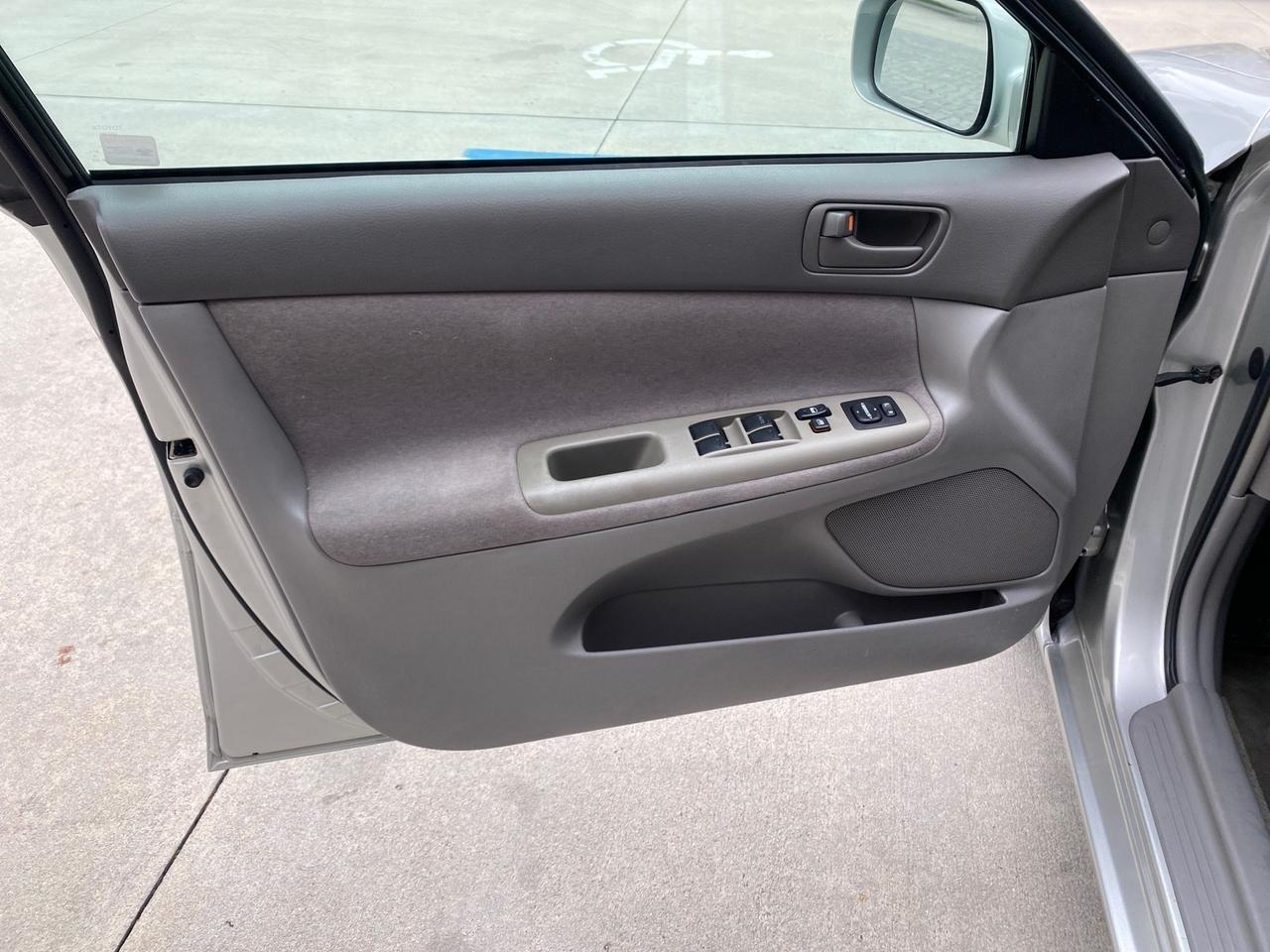 2002 Toyota Camry LE 4CYL LOW MILES 43,045 1 OWNER Pompano Beach FL