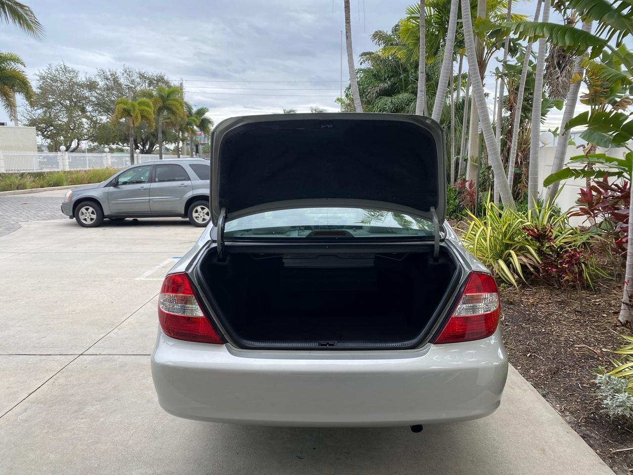 2002 Toyota Camry LE 4CYL LOW MILES 43,045 1 OWNER Pompano Beach FL
