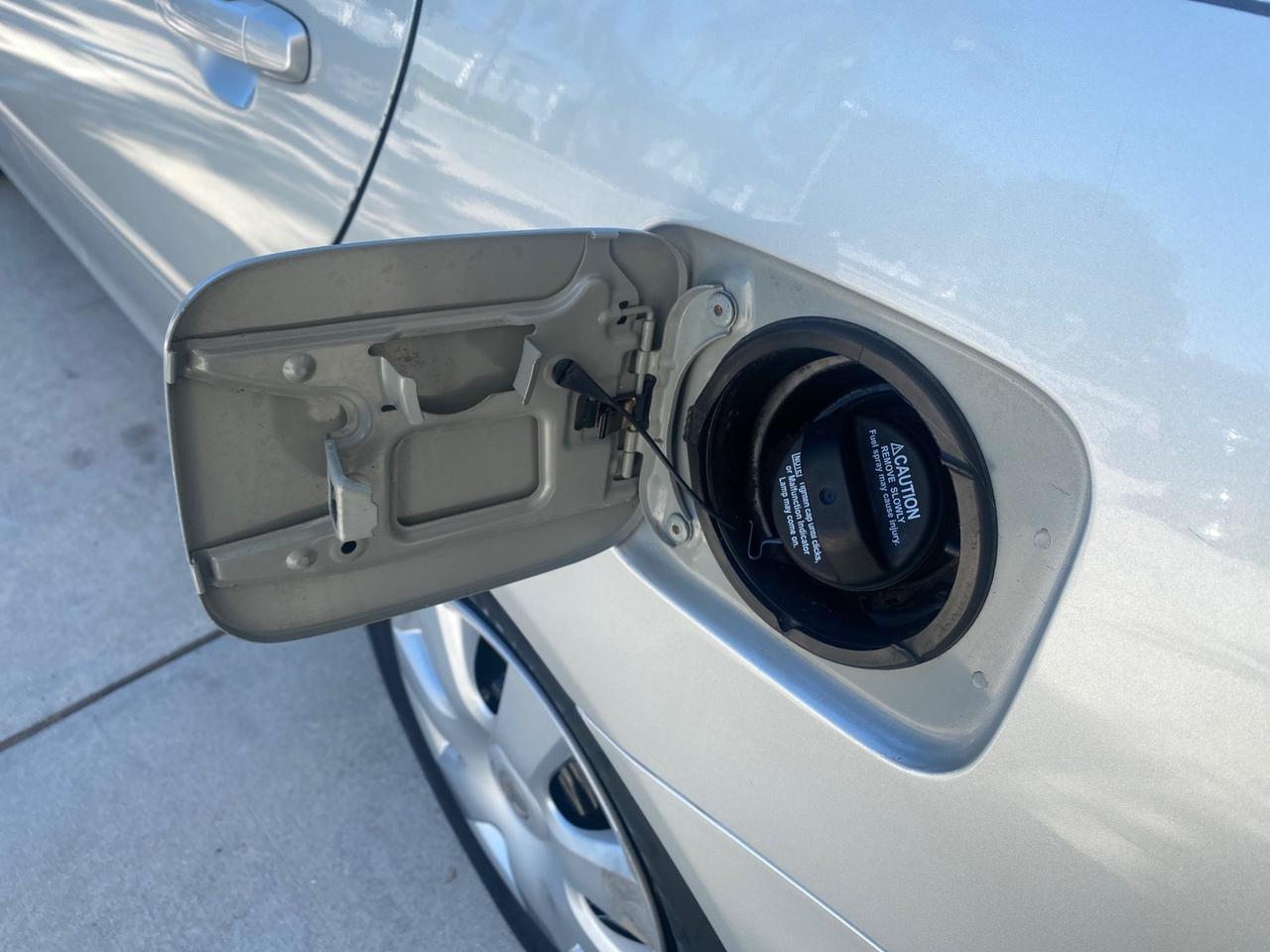 2002 Toyota Camry LE LOW MILES 66,209 1 OWNER Pompano Beach FL